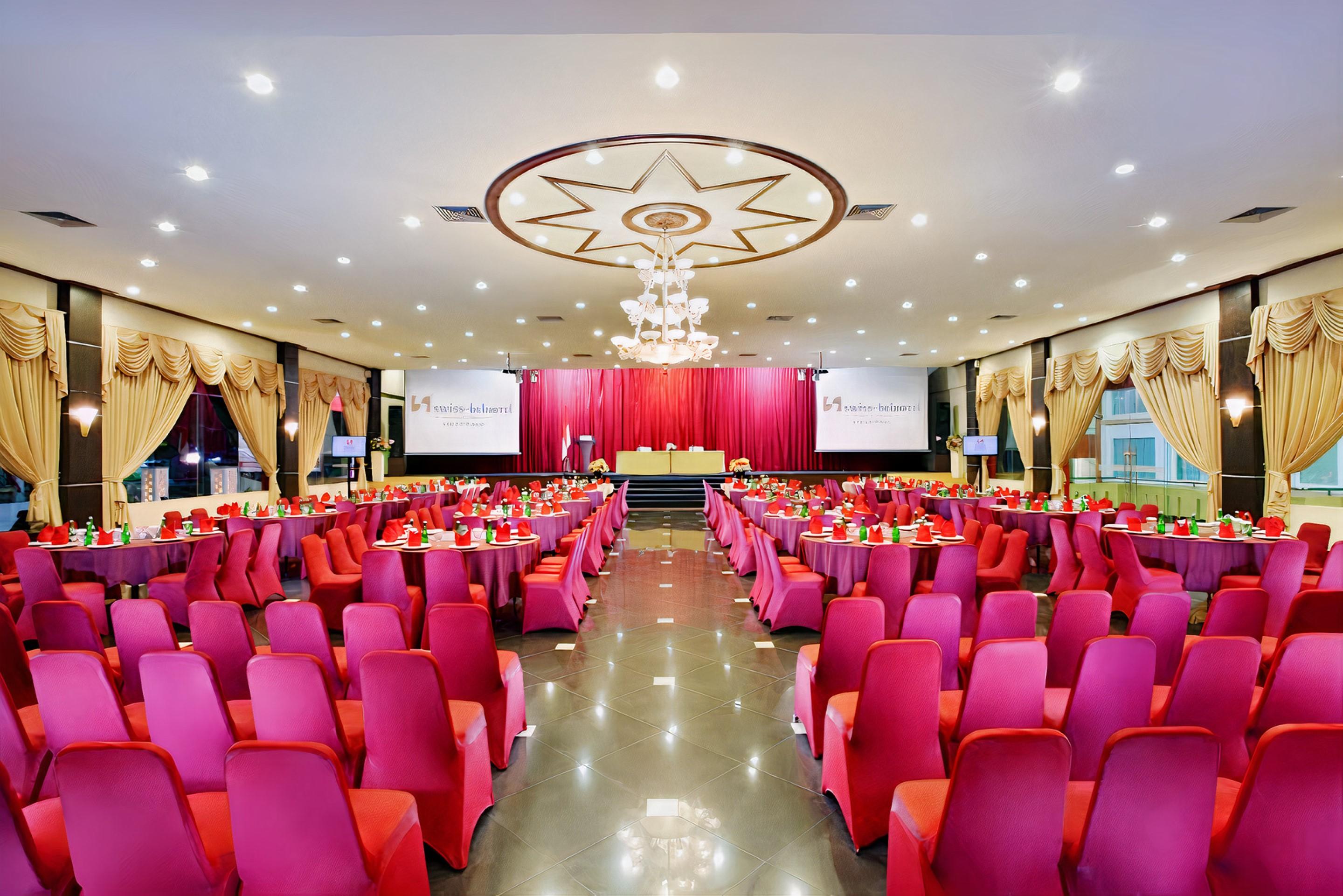 Swiss-Belhotel Silae Παλού Εξωτερικό φωτογραφία