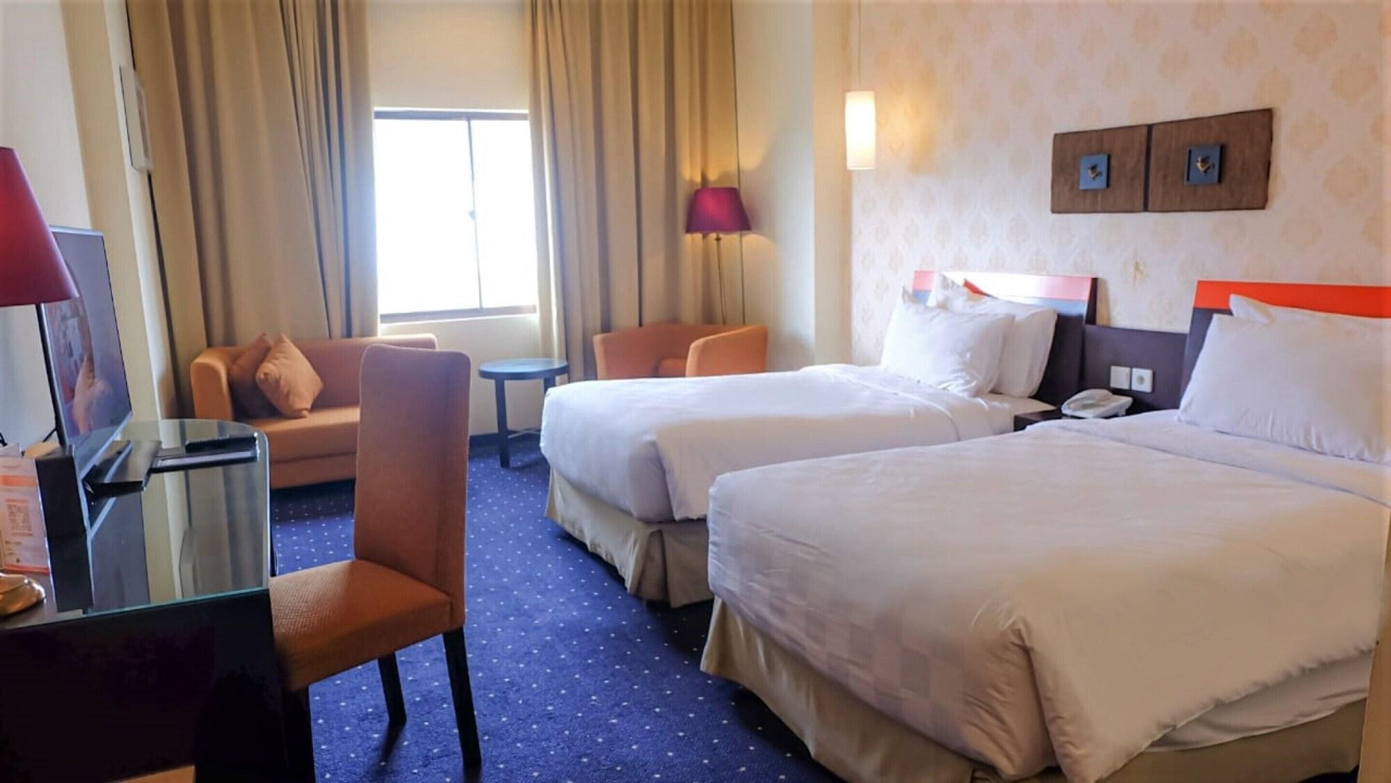 Swiss-Belhotel Silae Παλού Εξωτερικό φωτογραφία