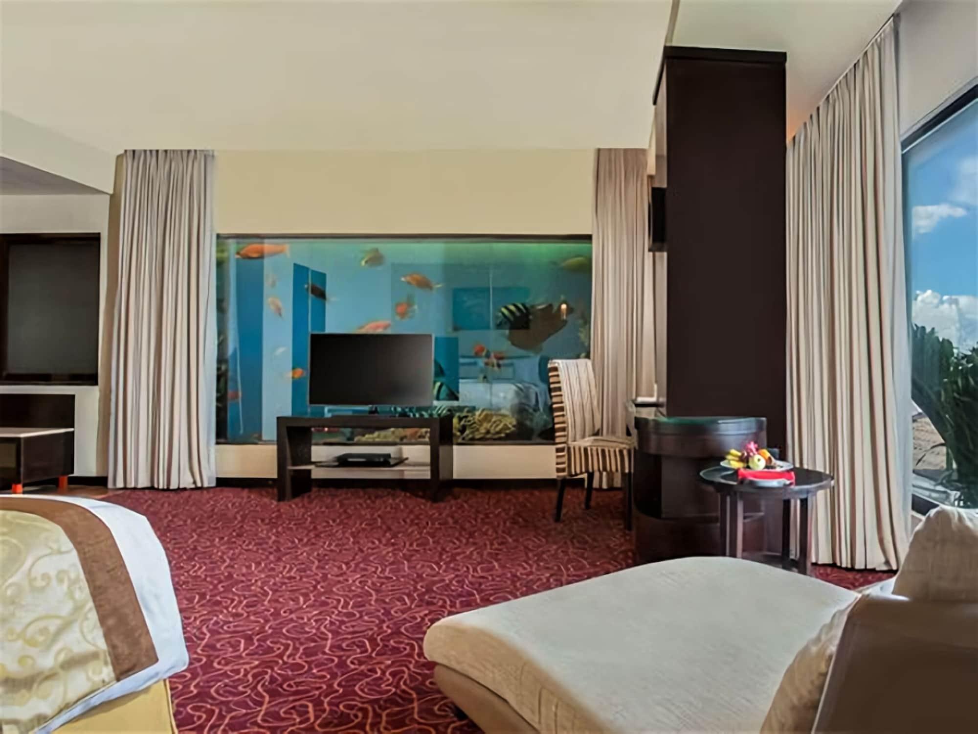 Swiss-Belhotel Silae Παλού Εξωτερικό φωτογραφία