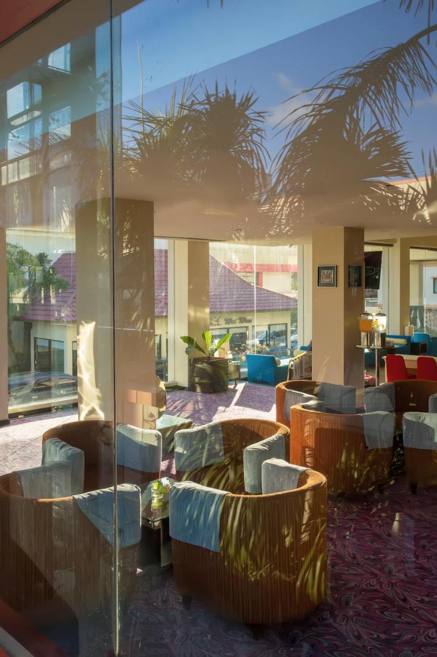Swiss-Belhotel Silae Παλού Εξωτερικό φωτογραφία